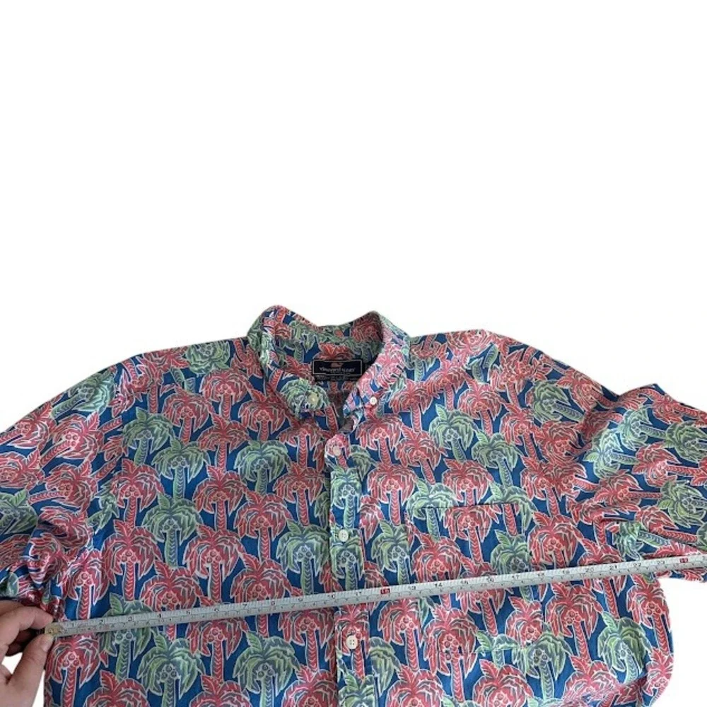 Vineyard Vines preowned but